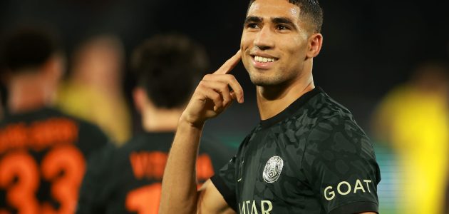 أشرف حكيمي يثير الجدل باختياره كريستيانو رونالدو أفضل لاعب في التاريخ